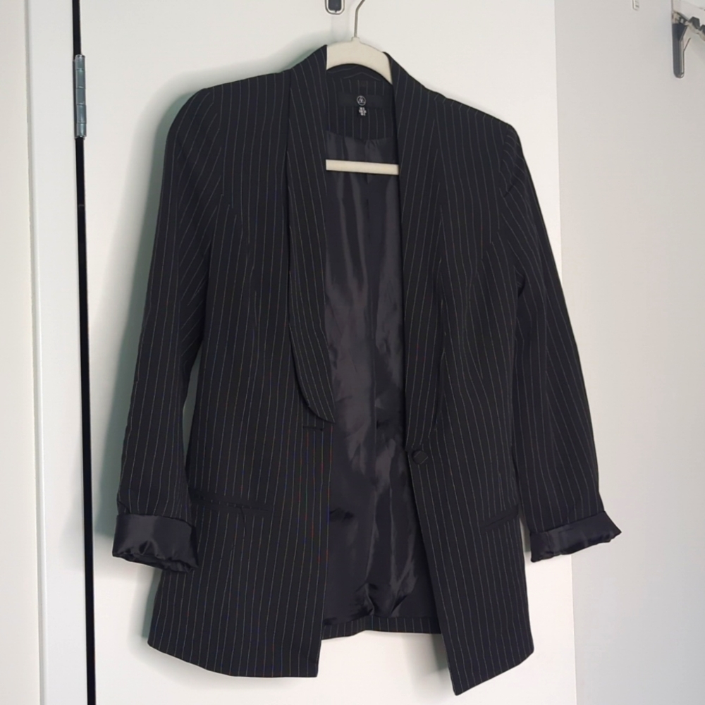 Missguided blk pinstripe blazer sz 2